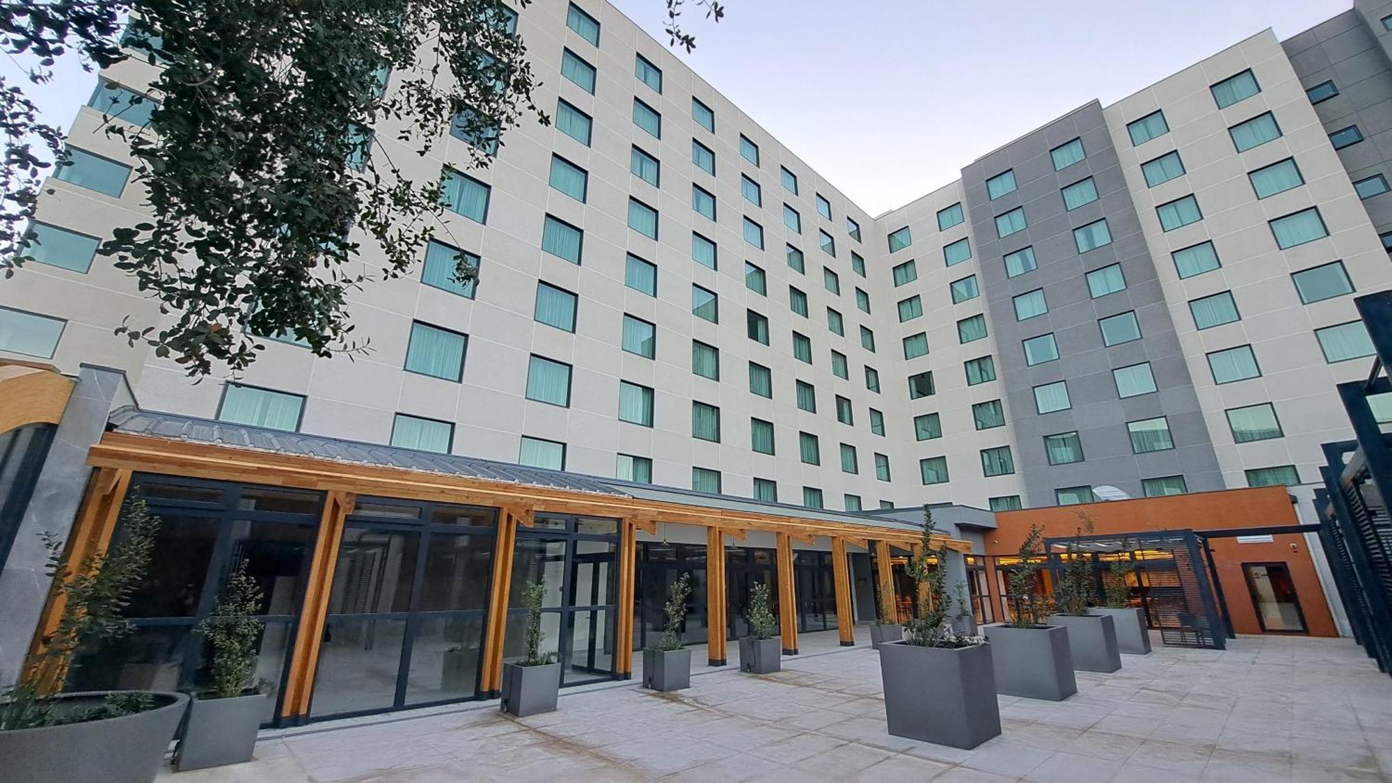 Hotel Diego De Almagro Aeropuerto Santiago Exterior photo