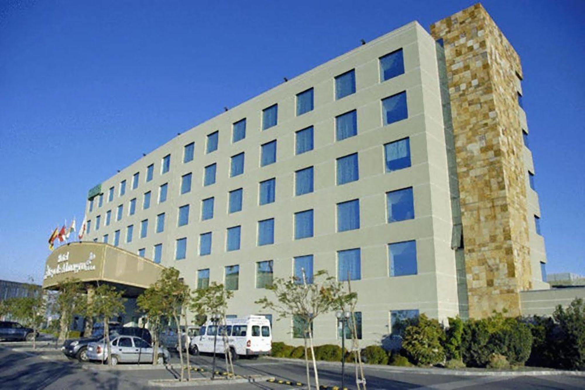 Hotel Diego De Almagro Aeropuerto Santiago Exterior photo